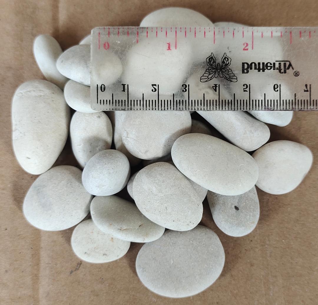 PEBBLE WHITE